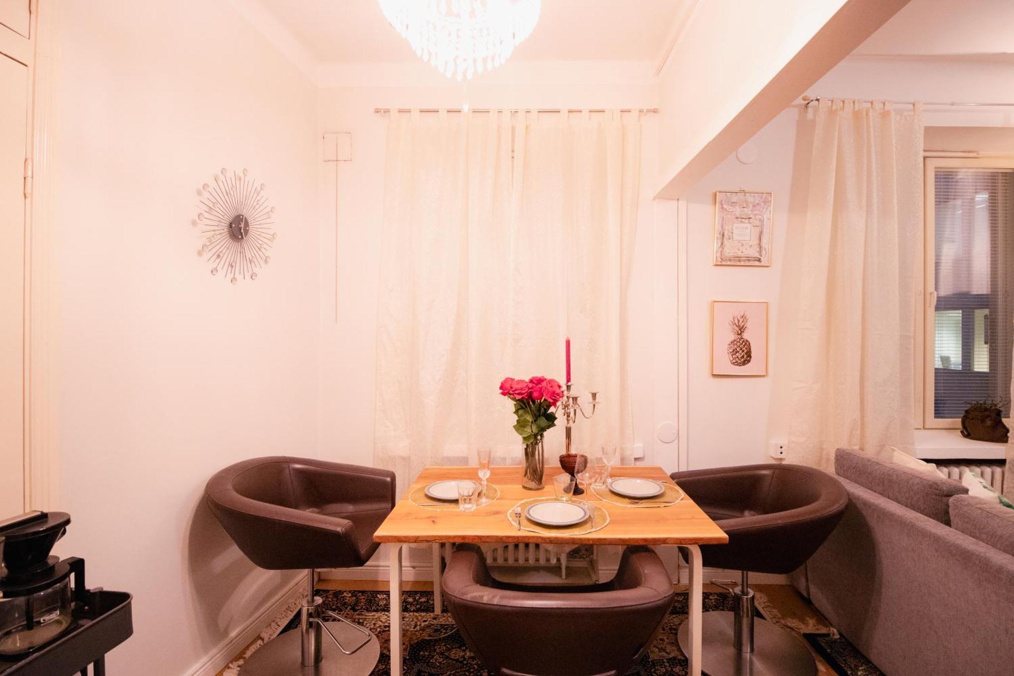 Lovely Flat In The Heart Of Helsinki Bagian luar foto