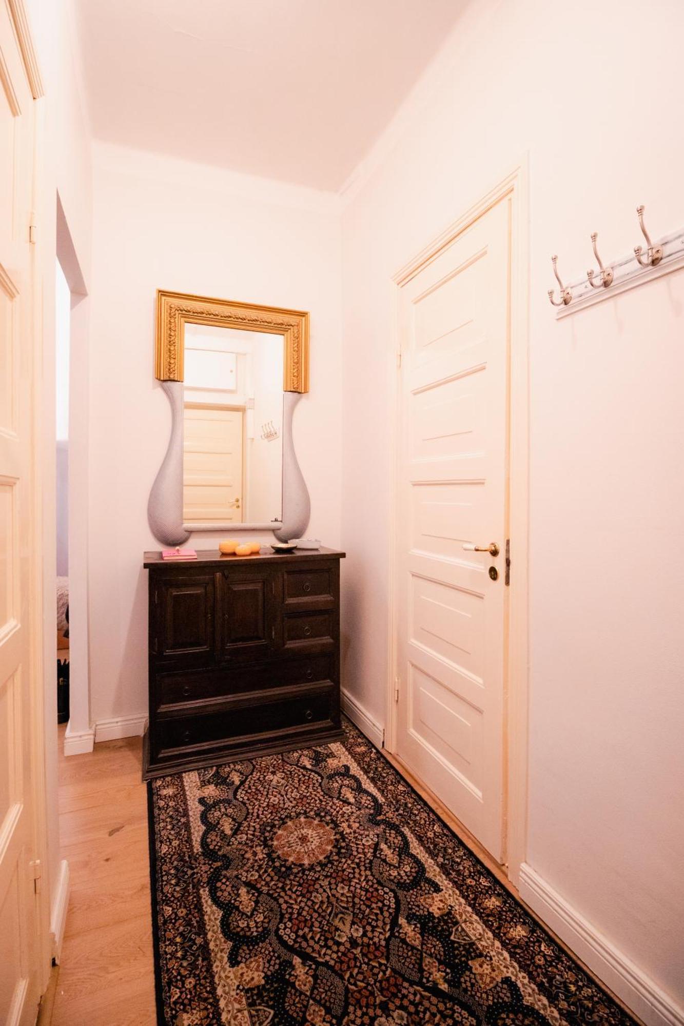 Lovely Flat In The Heart Of Helsinki Bagian luar foto